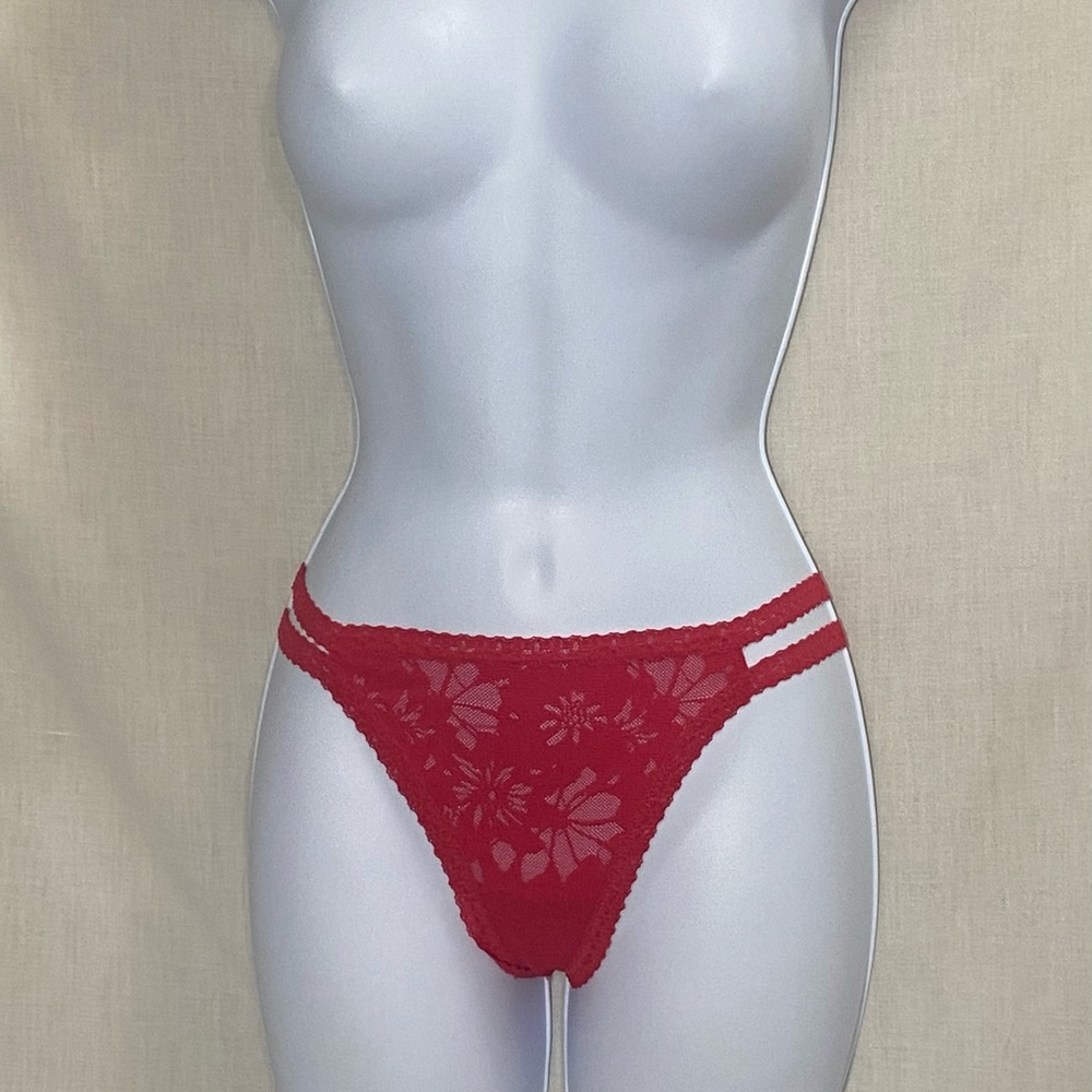 Victoria’s Secret PINK Lipstick Red Lacey Thong Panties
